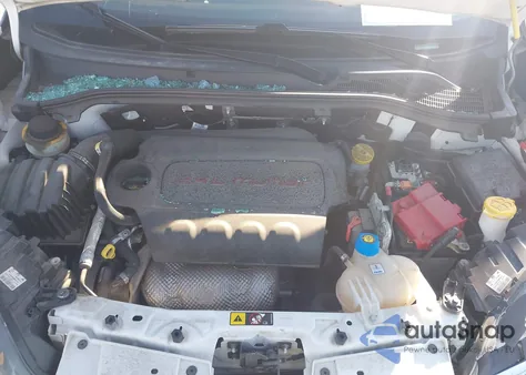 2022 Ram Promaster City Cargo Van z USA, uszkodzony, nr VIN ZFBHRFAB2N6W34137